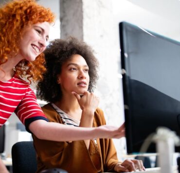 which eoc configuration aligns with the on-scene incident organization?