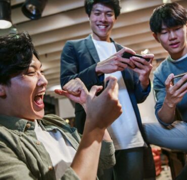 games like jackbox that use phone