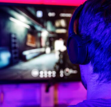 games like outer worlds