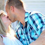 will a man kiss a woman he is not attracted to