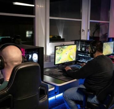 multiplayer battle innovation, next wave multiplayer gaming, multiplayer game experiences, multiplayer battle games, competitive online gaming, multiplayer eSports trends, immersive multiplayer gameplay, multiplayer gaming technology, future of multiplayer gaming, online battle arena development
