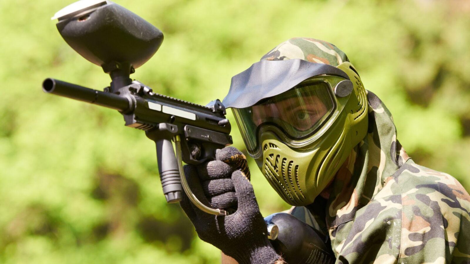 The Etiquette of Playing With Friends: Unwritten Rules of CS2 Case Battles