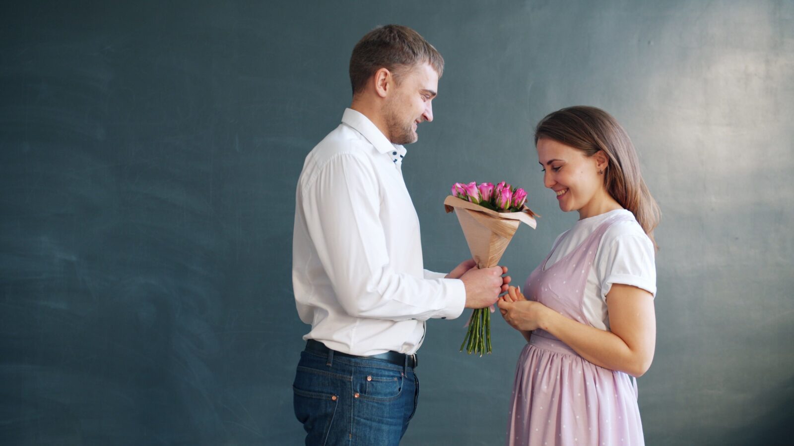 How to Surprise Someone in Tbilisi with Flowers and Gifts from Abroad